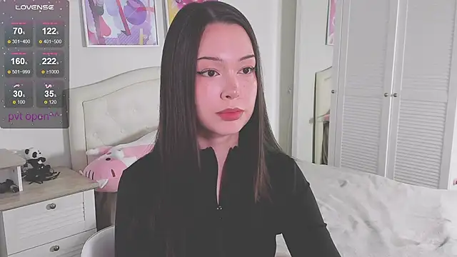 Snapshot of kittenrisha chatting on 02-02-26, 04:33 kittenrisha online show from 02-02-26, 04:33