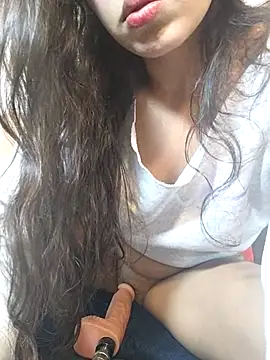 Danni shy online show from 02-16-26, 10:29