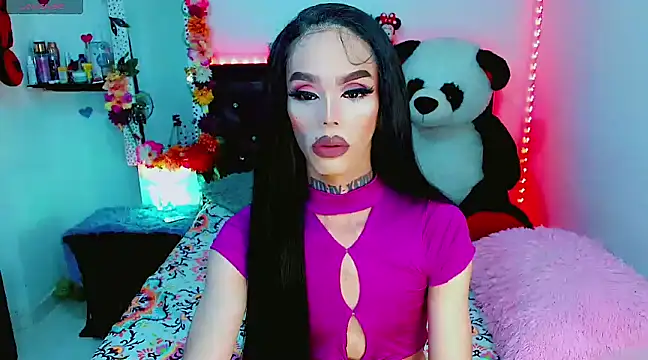 Snapshot of Alextwink chatting on 01-15-25, 11:51 Alextwink online show from 01-15-25, 11:51