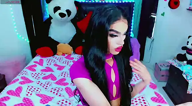 Snapshot of Alextwink chatting on 02-20-25, 06:35 Alextwink online show from 02-20-25, 06:35