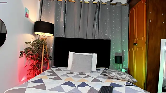 Brian-Ausslos online show from 03-22-25, 04:56