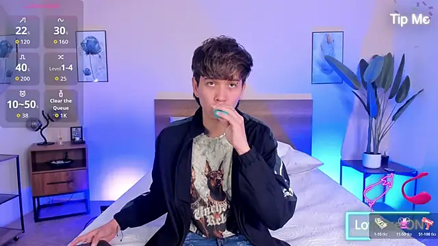 Brian-Ausslos online show from 12-14-25, 04:40