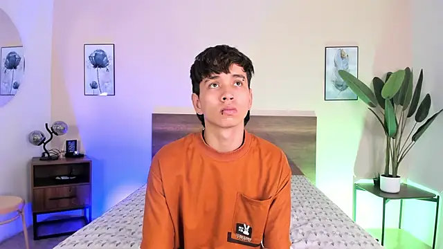 Brian-Ausslos online show from 11-27-25, 04:57