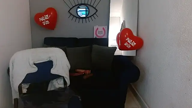 Snapshot of brittanysexhot chatting on 02-19-25, 02:11 brittanysexhot online show from 02-19-25, 02:11