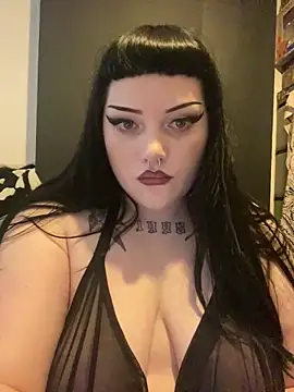 Gothicsiren online show from 03-21-25, 05:02