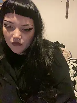 Gothicsiren online show from 01-19-25, 01:53