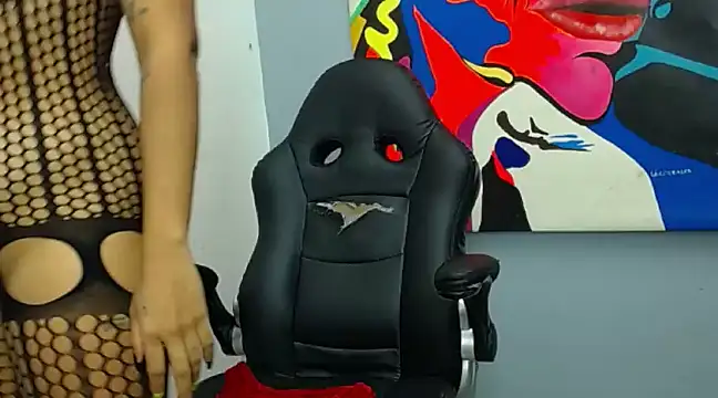 Snapshot of Camilahorny_sex chatting on 12-29-24, 08:00 Camilahorny sex online show from 12-29-24, 08:00