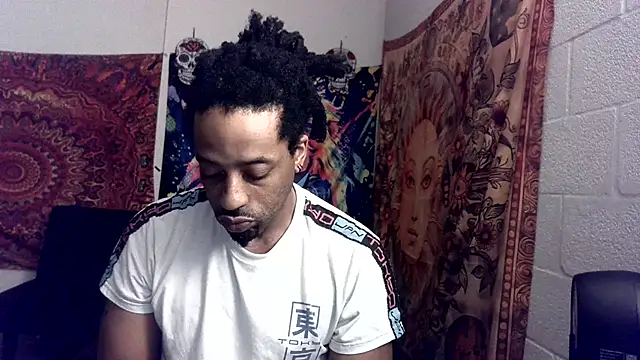 Coco-Licious online show from 01-01-25, 09:41