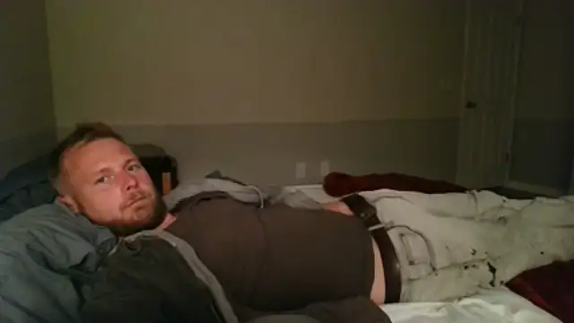 bjay1210 online show from 12-21-25, 04:47