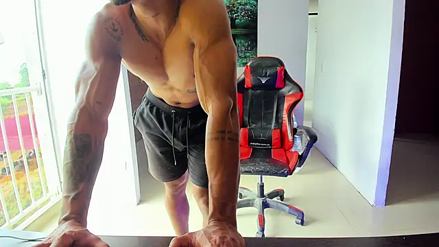 Adam Valenciia online show from 09-26-25, 08:05