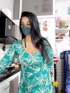 Best-Couple online show from 02-13-26, 03:50