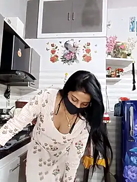 Best-Couple online show from 02-16-26, 03:38