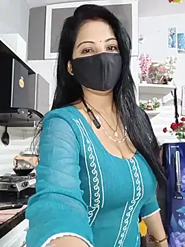 Snapshot of Best-Couple chatting on 05-25-26, 02:22 Best-Couple online show from 05-25-26, 02:22