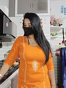 Best-Couple online show from 07-14-26, 02:00