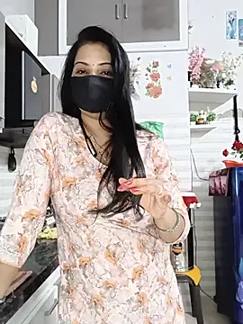 Best-Couple online show from 07-25-26, 01:57