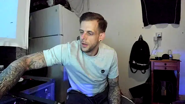 JamesMichael88 online show from 03-23-25, 01:42