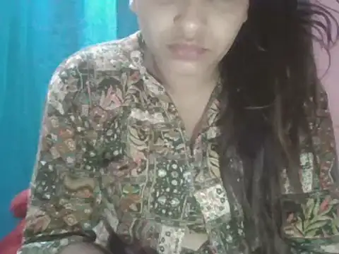 Snapshot of Hot-shanvi chatting on 03-09-25, 10:08 Hot-shanvi online show from 03-09-25, 10:08