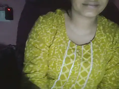 Hot-shanvi online show from 10-27-25, 12:33