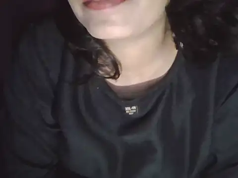 Snapshot of Hot-shanvi chatting on 10-05-25, 06:20 Hot-shanvi online show from 10-05-25, 06:20