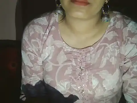 Hot-shanvi online show from 03-21-26, 06:56