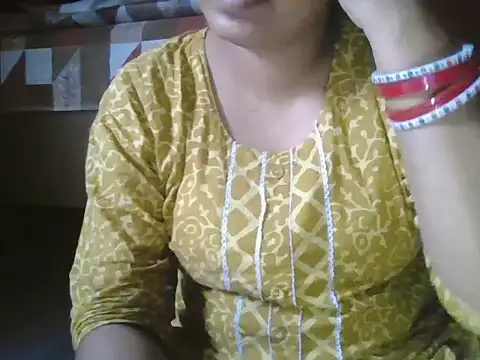 Snapshot of Hot-shanvi chatting on 09-19-25, 11:14 Hot-shanvi online show from 09-19-25, 11:14