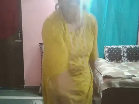 Hot-shanvi online show from 11-20-25, 03:40