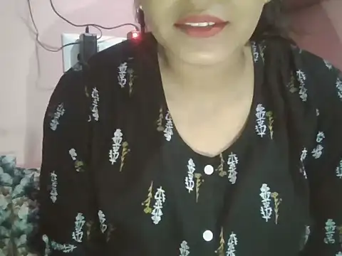 Hot-shanvi online show from 10-27-25, 11:49