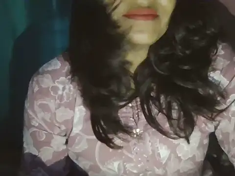 Snapshot of Hot-shanvi chatting on 09-28-25, 06:31 Hot-shanvi online show from 09-28-25, 06:31