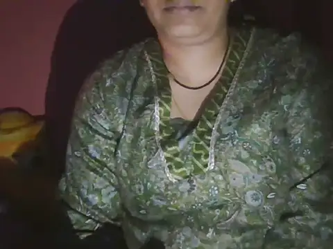 Snapshot of Hot-shanvi chatting on 02-24-26, 05:36 Hot-shanvi online show from 02-24-26, 05:36