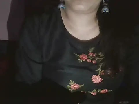 Hot-shanvi online show from 05-21-26, 05:10