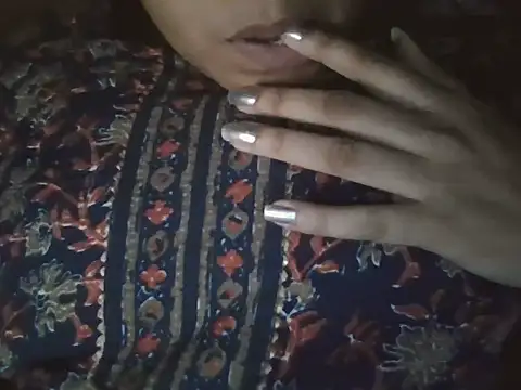 Hot-shanvi online show from 05-22-26, 01:20