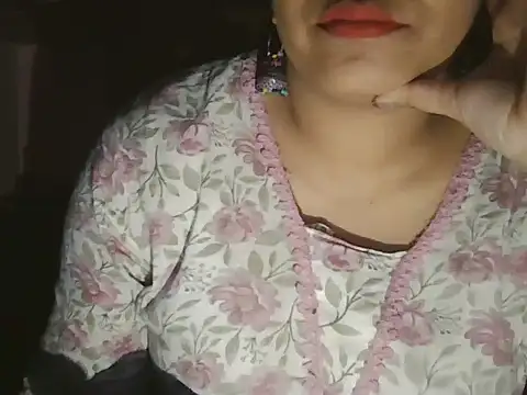 Hot-shanvi online show from 04-19-26, 05:36