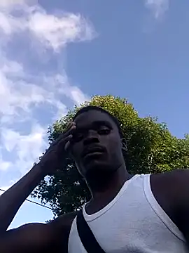 Snapshot of vhakhadzi chatting on 03-19-25, 02:46 vhakhadzi online show from 03-19-25, 02:46