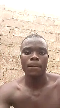 Snapshot of vhakhadzi chatting on 01-12-25, 10:45 vhakhadzi online show from 01-12-25, 10:45