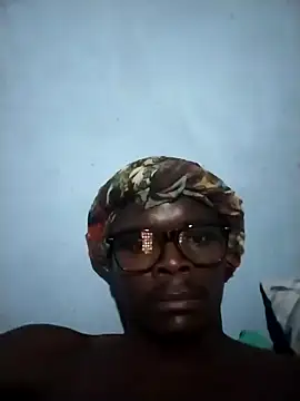 Snapshot of vhakhadzi chatting on 03-22-25, 10:26 vhakhadzi online show from 03-22-25, 10:26