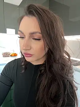 Snapshot of claraxjoyy chatting on 03-08-25, 08:44 claraxjoyy online show from 03-08-25, 08:44