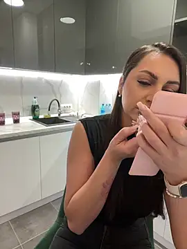 Snapshot of claraxjoyy chatting on 03-03-25, 04:43 claraxjoyy online show from 03-03-25, 04:43