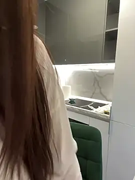 Snapshot of claraxjoyy chatting on 03-10-25, 04:49 claraxjoyy online show from 03-10-25, 04:49