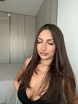 Snapshot of claraxjoyy chatting on 09-11-25, 04:23 claraxjoyy online show from 09-11-25, 04:23