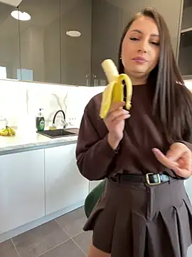 Snapshot of claraxjoyy chatting on 03-06-25, 07:47 claraxjoyy online show from 03-06-25, 07:47