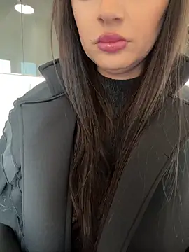 Snapshot of claraxjoyy chatting on 03-21-25, 08:17 claraxjoyy online show from 03-21-25, 08:17