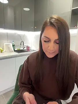 Snapshot of claraxjoyy chatting on 03-06-25, 04:41 claraxjoyy online show from 03-06-25, 04:41