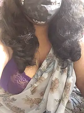 Rathi22 online show from 11-29-25, 02:28