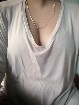 Snapshot of muskan-Sharma chatting on 09-11-25, 04:23 muskan-Sharma online show from 09-11-25, 04:23