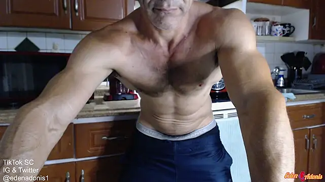 Snapshot of EdenAdonis chatting on 02-07-25, 01:04 EdenAdonis online show from 02-07-25, 01:04