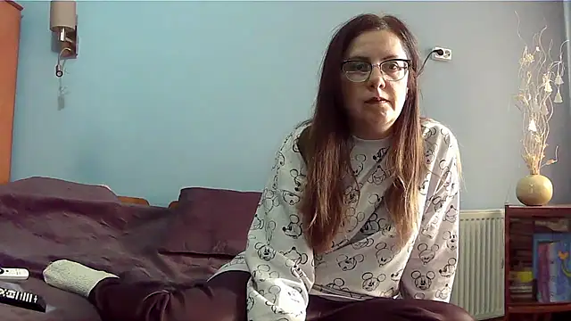 Snapshot of -Mandarishka- chatting on 01-04-25, 10:16 -Mandarishka- online show from 01-04-25, 10:16