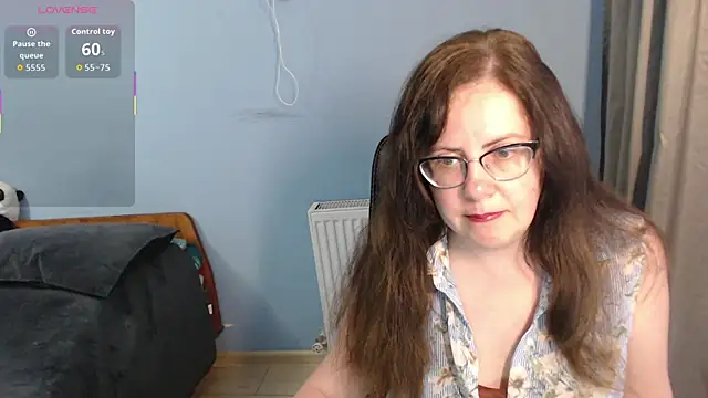 Snapshot of -Mandarishka- chatting on 06-26-26, 06:08 -Mandarishka- online show from 06-26-26, 06:08