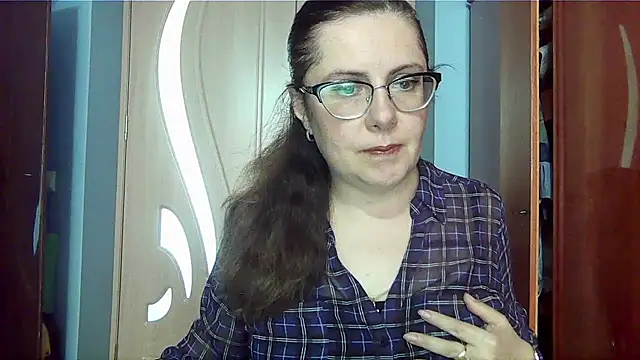 Snapshot of -Mandarishka- chatting on 01-01-25, 11:27 -Mandarishka- online show from 01-01-25, 11:27