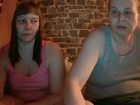 Sweet Phoenix online show from 01-21-25, 06:02