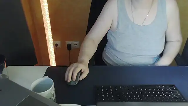 Sweet Phoenix online show from 06-15-26, 06:57